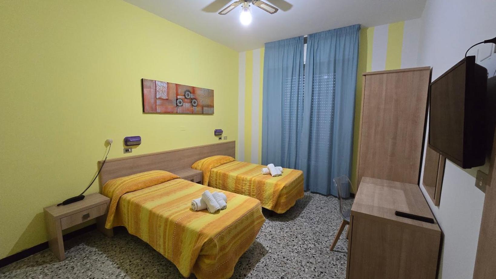 Abc Hotel Rimini Kültér fotó